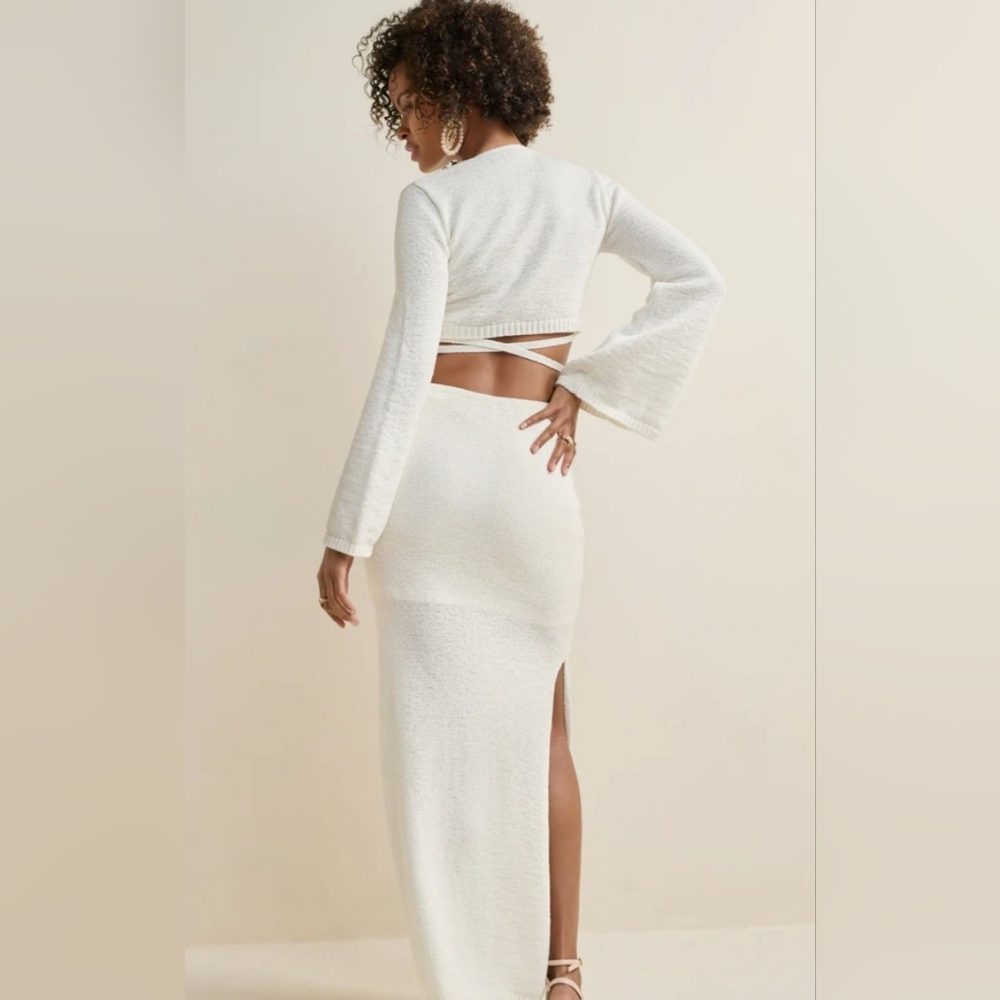 NWT VENUS Cream Knit Skirt And Cropped Top Set - Picture 4 of 8